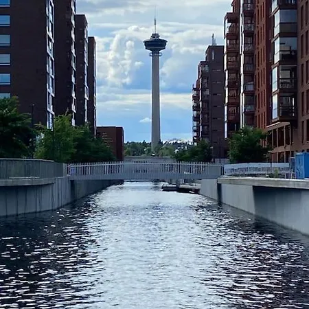 Soukkapuisto, * Tampere